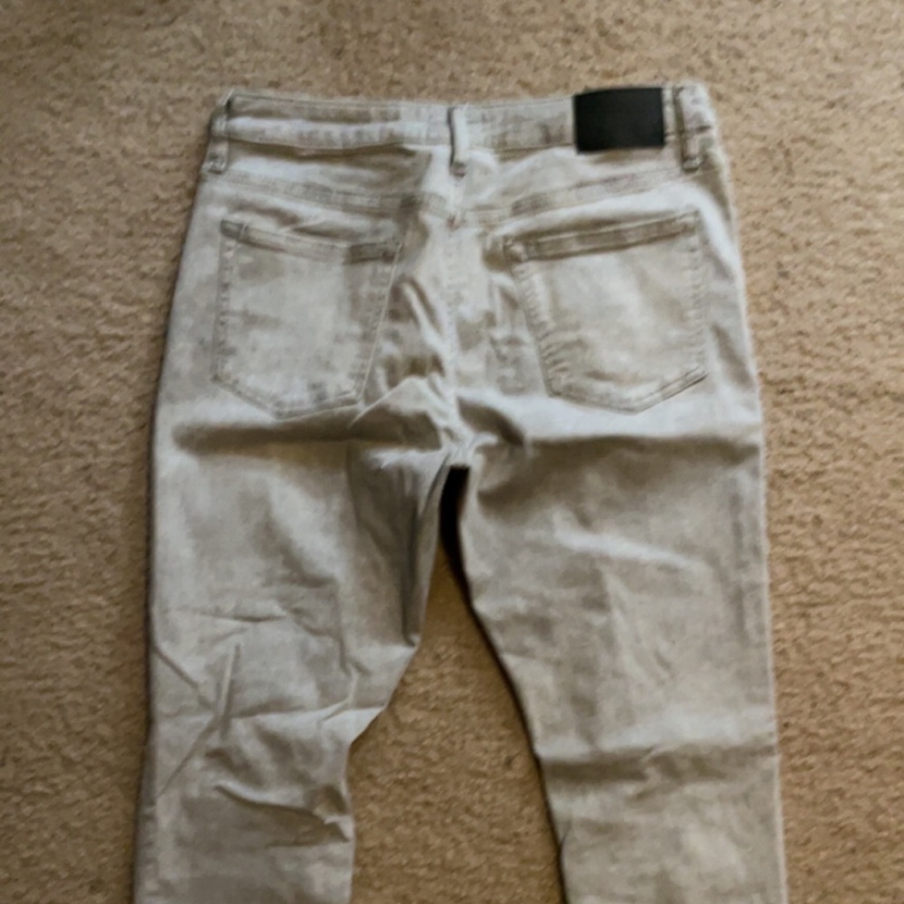 Brand new jeans (tags were removed)!!!